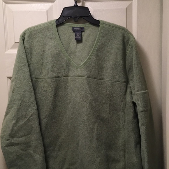 Van Heusen green fleece V-Neck pull over - Picture 3 of 5